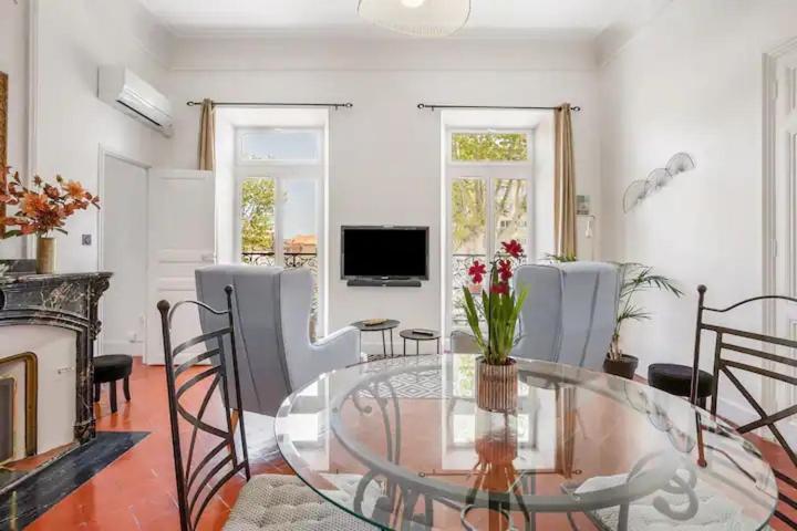 Appartement Avec Balcon, Bord Du Canal, Wifi. ناربون المظهر الخارجي الصورة